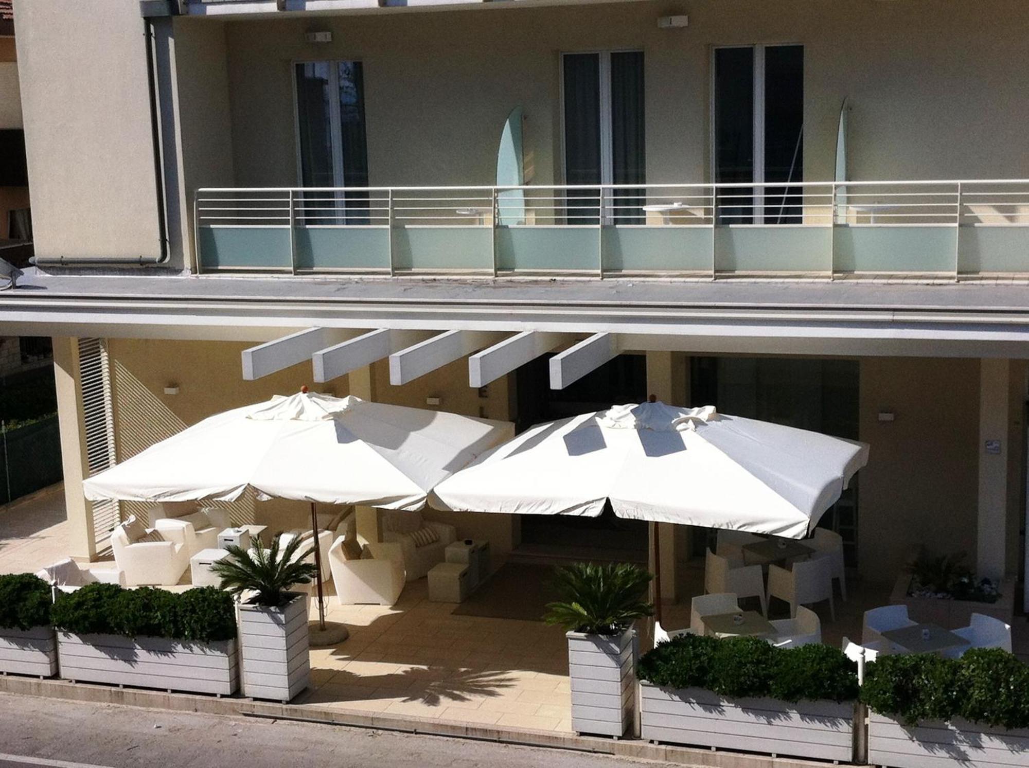 Residence Belmare Rimini Extérieur photo