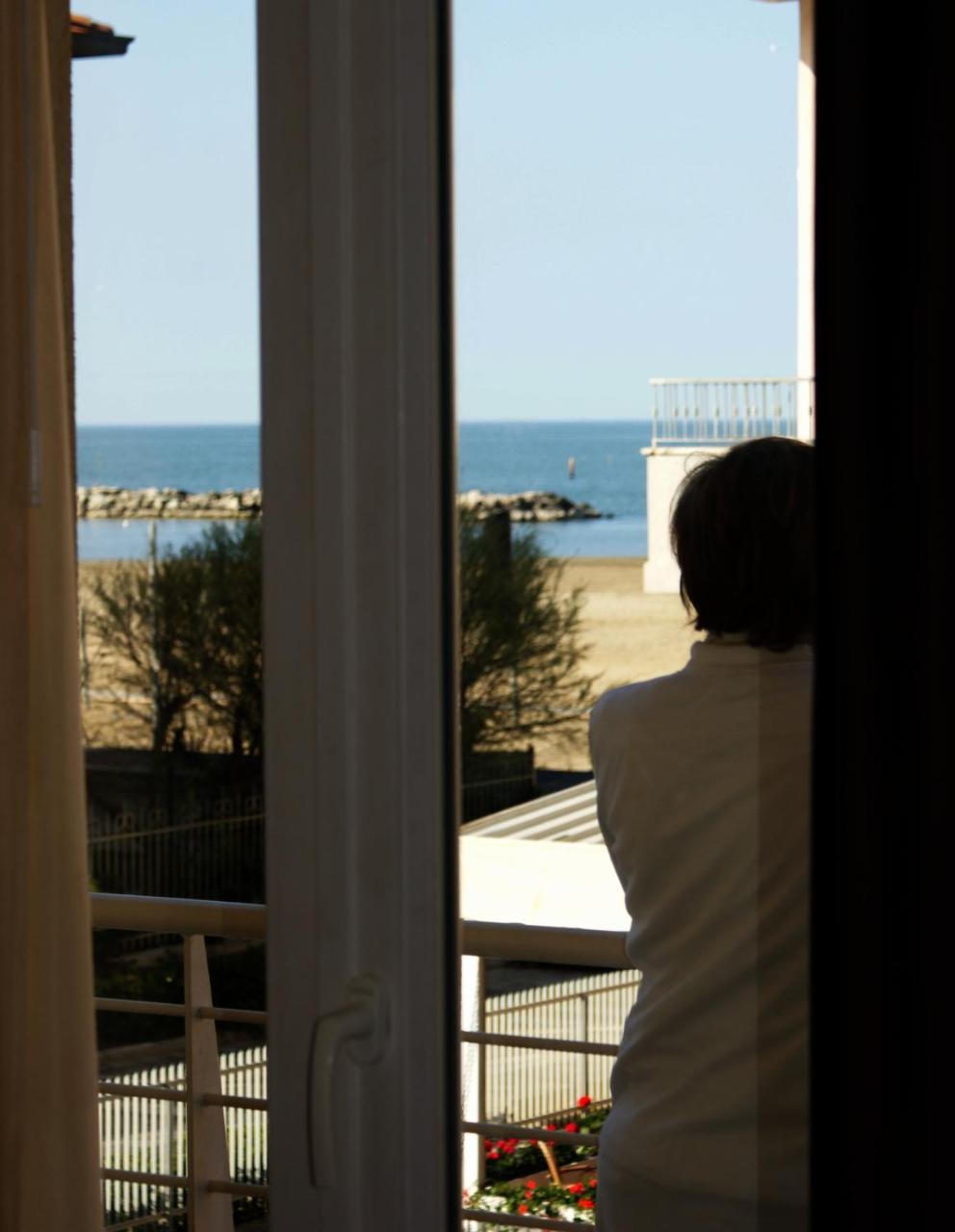 Residence Belmare Rimini Extérieur photo